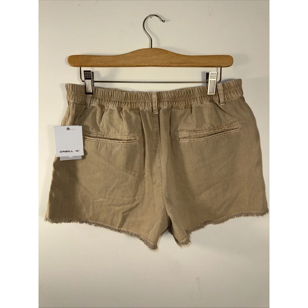 O'Neill Cream colored denim cut off denim Jean shorts women's size L